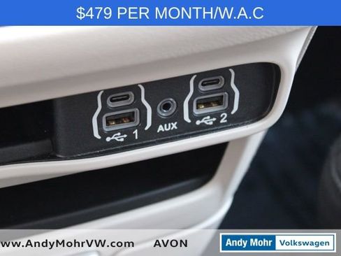 Used 2024 Chrysler Voyager LX image 42