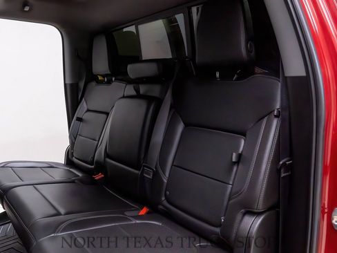 Used 2020 Chevrolet Silverado 2500 LTZ w/ LTZ Premium Package image 28