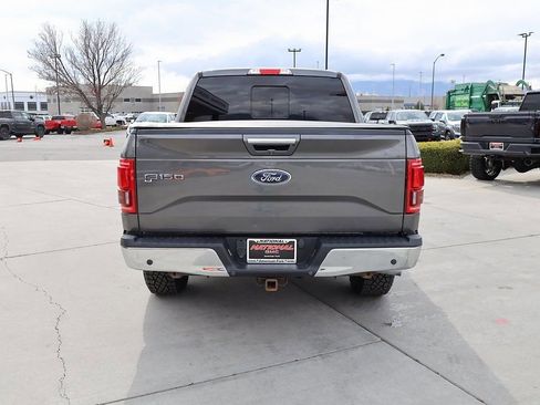 Used 2015 Ford F150 Lariat w/ Equipment Group 502A Luxury image 5