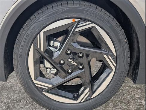 New 2026 Kia K4 EX image 16