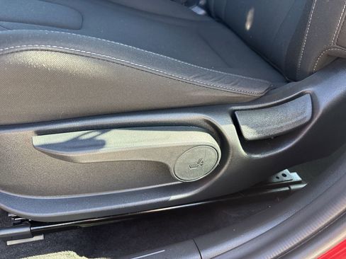 Used 2024 Hyundai Elantra SEL image 19