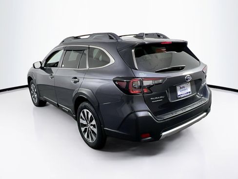 Used 2023 Subaru Outback Limited image 7