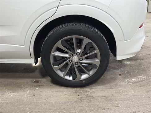 Used 2022 Buick Encore GX Select w/ Sport Touring Package image 31