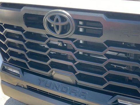 Used 2025 Toyota Tundra Limited w/ TRD Off-Road Package AWD/4WD image 25