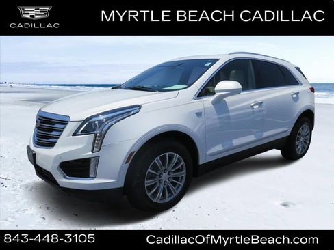 Used 2018 Cadillac XT5 Luxury w/ Driver Awareness Package FWD image 8