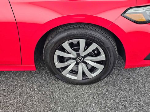 Used 2023 Honda Civic LX image 9