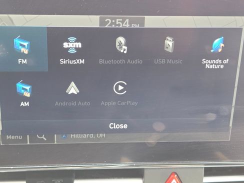 Used 2024 Hyundai Elantra Limited FWD image 32
