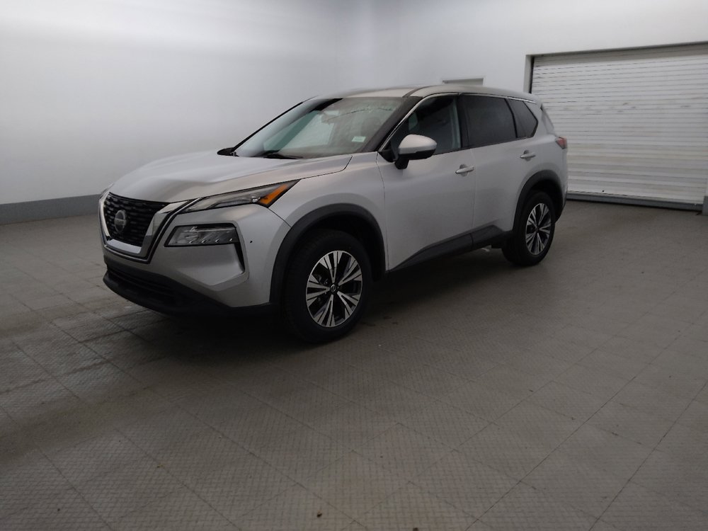 Used 2021 Nissan Rogue SV FWD image 2