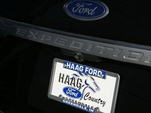 Used 2020 Ford Expedition Platinum image 11