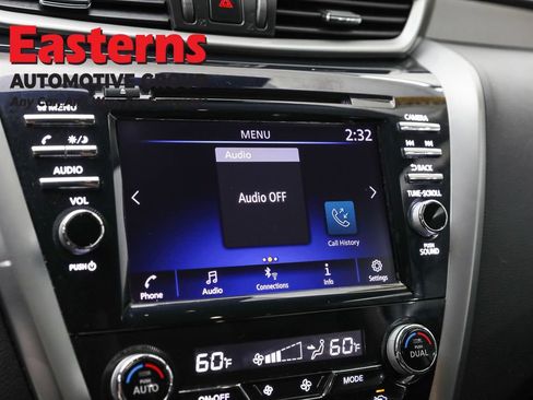 Used 2023 Nissan Murano SV image 19