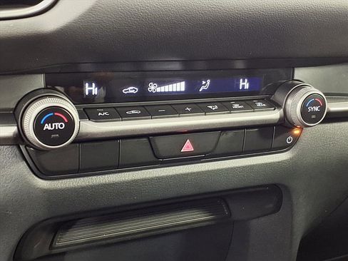 Used 2025 MAZDA CX-30 AWD 2.5 S w/ Select Sport Pkg image 21