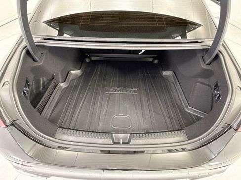 Used 2024 Mercedes-Benz E 350 4MATIC Sedan image 27