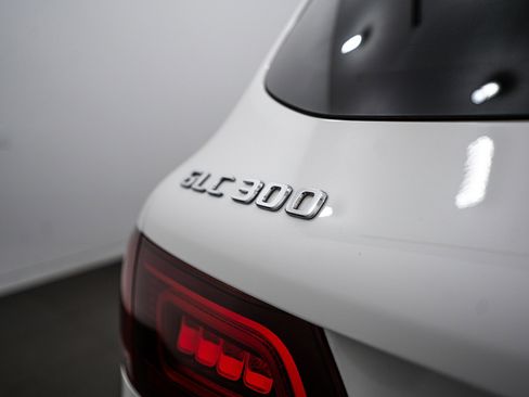 Used 2022 Mercedes-Benz GLC 300 4MATIC image 20