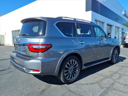 Used 2021 Nissan Armada Platinum w/ Captain's Chairs Package image 5