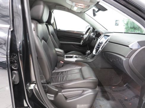 Used 2014 Cadillac SRX FWD image 10