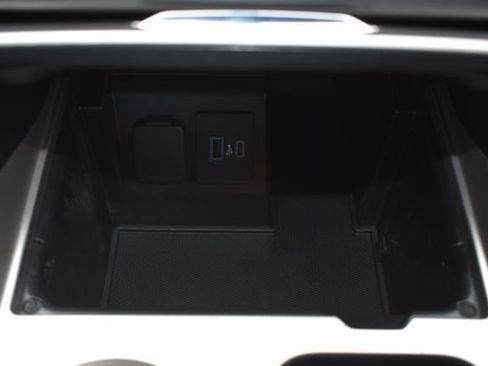 Used 2020 Ford Explorer Limited AWD/4WD image 37