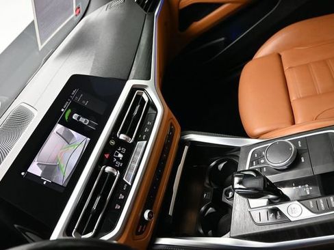 Used 2021 BMW 430i Coupe w/ M Sport Package RWD image 20