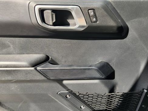 New 2026 Ford Bronco Badlands w/ Sasquatch Package image 16