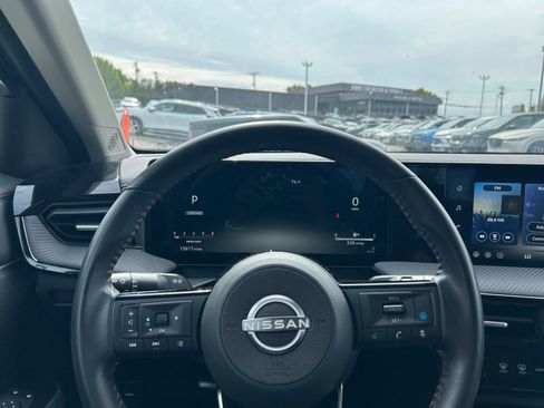 Used 2026 Nissan Kicks SR AWD/4WD image 28