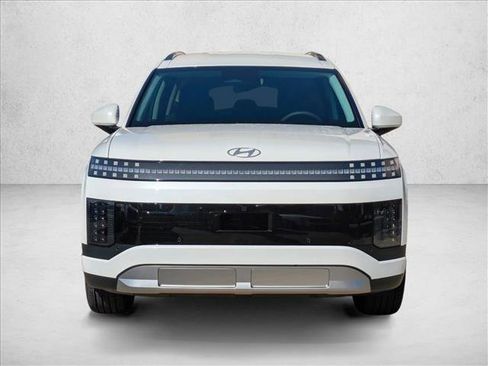 New 2026 Hyundai Ioniq 9 SE image 6