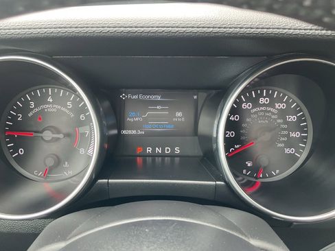 Used 2022 Ford Mustang Premium image 13