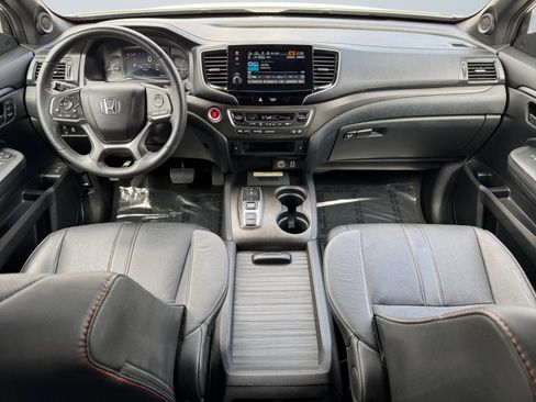Used 2022 Honda Passport TrailSport image 10