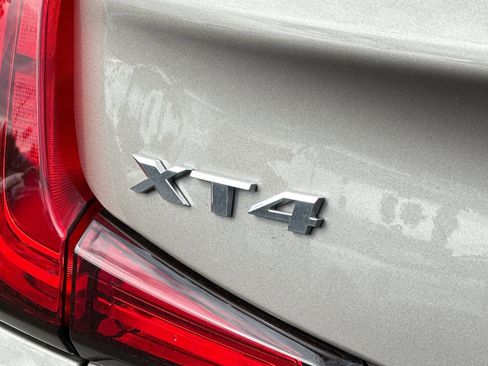 Used 2024 Cadillac XT4 Premium Luxury image 47