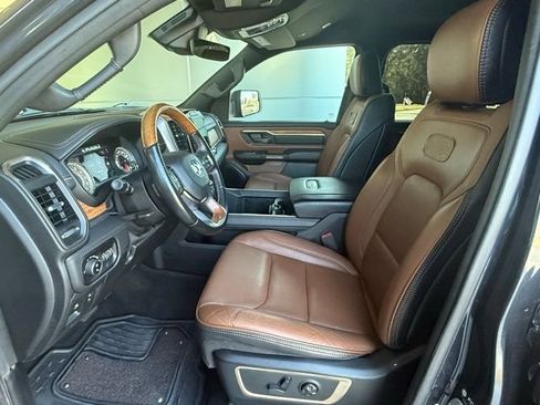 Used 2021 RAM 1500 Limited w/ Body Color Bumper Group AWD/4WD image 12