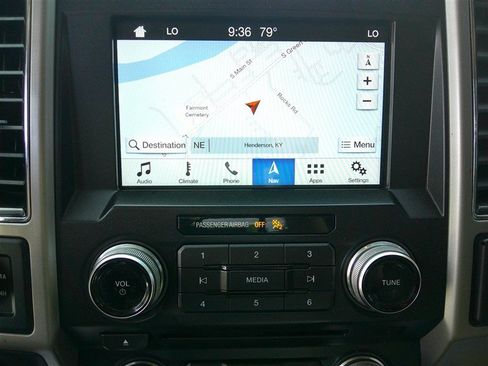 Used 2018 Ford F150 Lariat w/ Equipment Group 502A Luxury AWD/4WD image 13