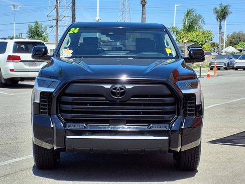 Used 2024 Toyota Tundra Limited AWD/4WD image 2
