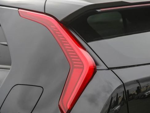 New 2026 Kia Niro LX FWD image 18