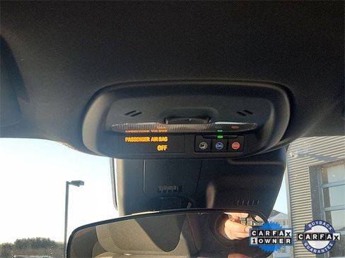 Used 2024 Chevrolet Trax RS image 18