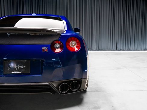 Used 2013 Nissan GT-R Black Edition AWD/4WD image 43
