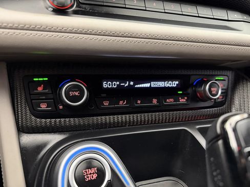 Used 2019 BMW i8 Coupe AWD/4WD image 26