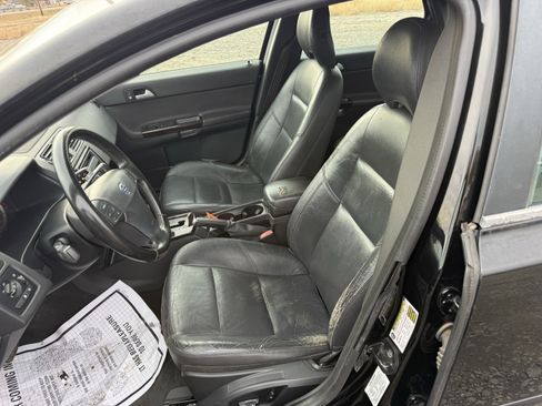 Used 2005 Volvo S40 2.4i image 6