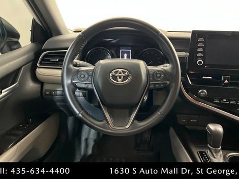 Used 2021 Toyota Camry SE w/ Carpet Mat Package (TMS) image 12