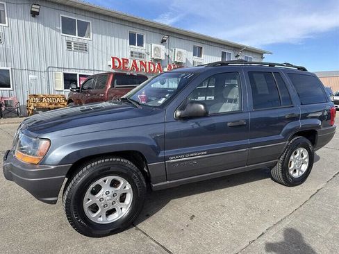 Used 2000 Jeep Grand Cherokee Laredo image 2