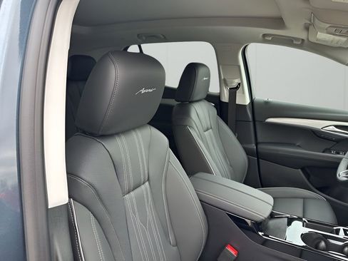 New 2026 Buick Envision Avenir image 15