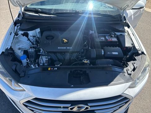 Used 2018 Hyundai Elantra SEL FWD image 22