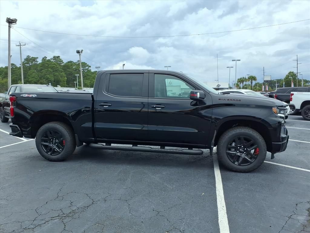 New 2026 Chevrolet Silverado 1500 RST w/ Redline Edition AWD/4WD image 2