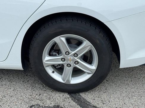 Used 2023 Chevrolet Malibu LS w/ Driver Confidence Package FWD image 10