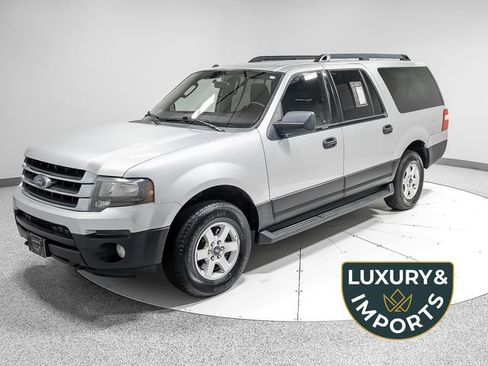 Used 2017 Ford Expedition EL XL w/ Equipment Group 101A AWD/4WD image 1
