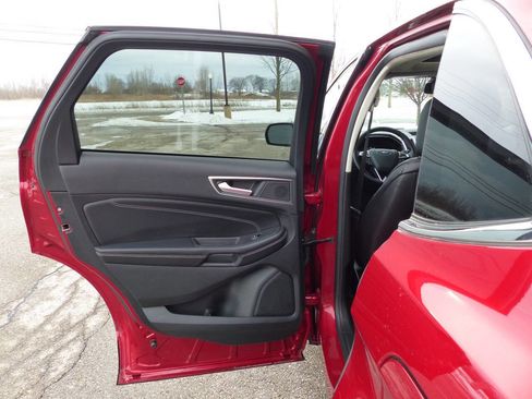 Used 2023 Ford Edge Titanium w/ Equipment Group 301A image 34