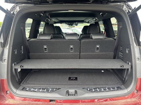 New 2025 INFINITI QX80 Autograph w/ Autograph Exterior Package image 12
