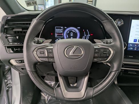 Used 2024 Lexus RX 350h image 19