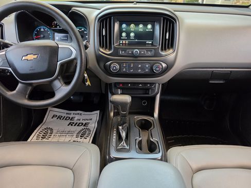Used 2019 Chevrolet Colorado W/T w/ WT Convenience Package AWD/4WD image 28