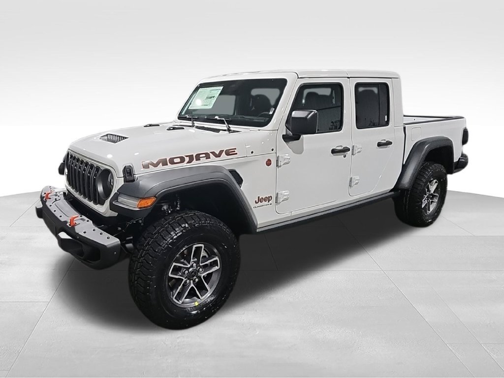 New 2026 Jeep Gladiator Mojave w/ Steel Bumper Group AWD/4WD image 4