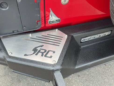 Used 2014 Jeep Wrangler Sport w/ Connectivity Group AWD/4WD image 12