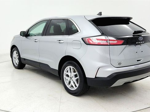 Used 2024 Ford Edge SEL AWD/4WD image 3