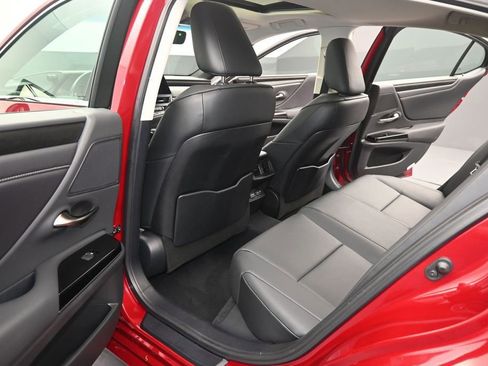Certified 2024 Lexus ES 350 w/ Premium Package FWD image 12